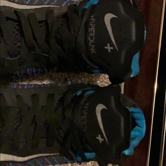 Nike Hyperdunk 2012 Basketball kicks - Picture 4 of 4